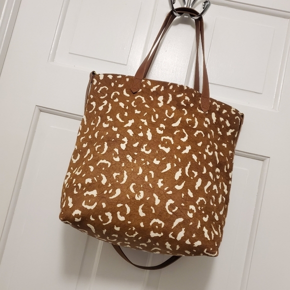 Madewell The Medium Transport Tote: Printed Calf Hair Edition - Picture 7 of 12